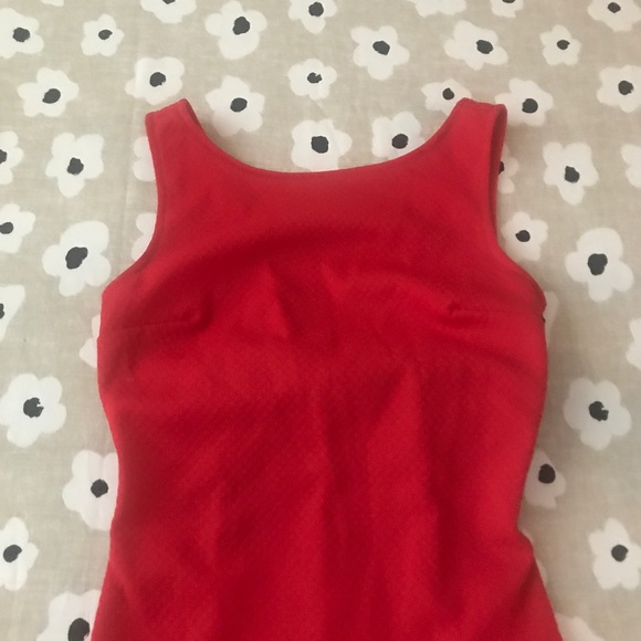 Red Dress - Picture 3 of 4